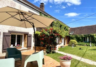 /international/fr/joigny-burgundy-310108651861/?lang=it