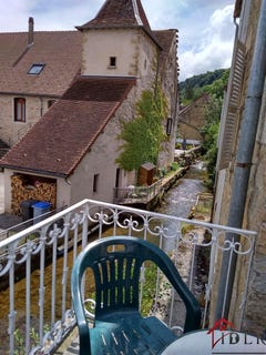 /international/fr/lons-le-saunier-franche-comte-310099115025/