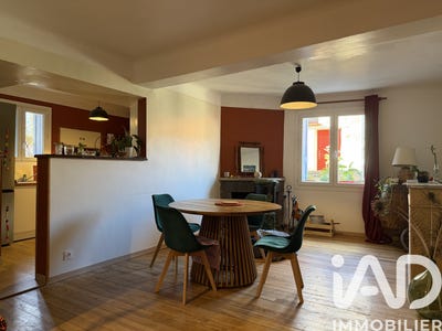 /international/fr/calmeilles-languedoc-roussillon-310106858782/