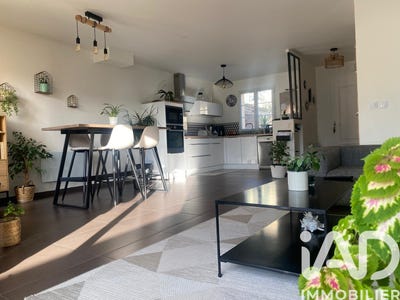 /international/fr/courdimanche-ile-de-france-310106047998/