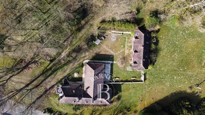/international/fr/compiegne-picardie-310100648606/?lang=zh-tw