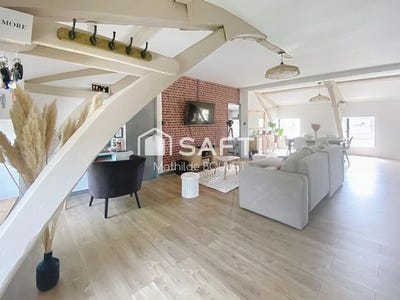 /international/fr/saint-jean-d-angely-charente-310107526906/