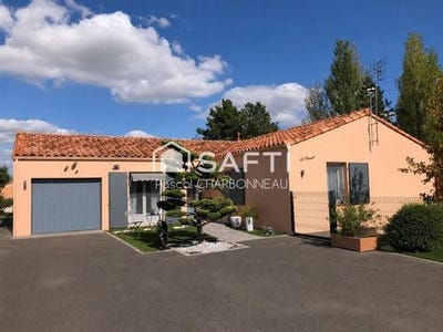 /international/fr/mouilleron-saint-germain-pays-de-la-loire-310110315858/