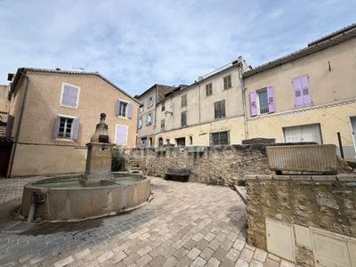 /international/fr/greoux-les-bains-provence-alpes-cote-d-azur-120098360747/?lang=zh-cn