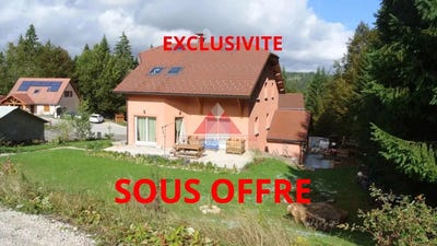 /international/fr/56-rue-des-epinettes-premanon-franche-comte-120092498349/