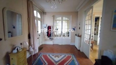 /international/fr/montlucon-auvergne-310104843594/