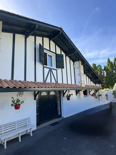 /international/fr/bassussarry-aquitaine-310108633309/