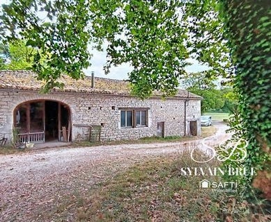 /international/fr/montcuq-en-quercy-blanc-midi-pyrenees-310108187537/