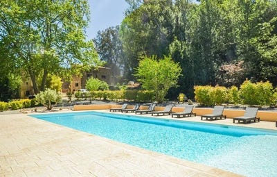 /international/fr/pezenas-languedoc-roussillon-310110260470/