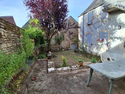 /international/fr/l-isle-sur-serein-burgundy-310109176122/?lang=th