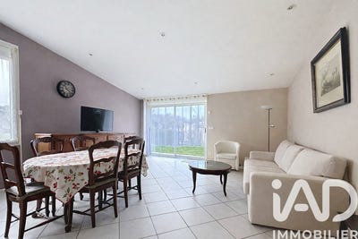 /international/fr/dugny-sur-meuse-lorraine-310105743129/