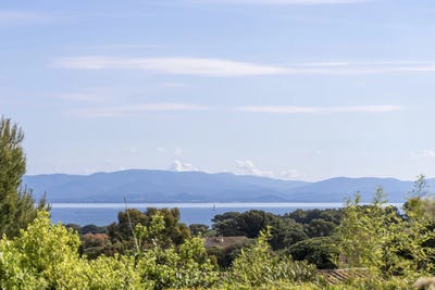 /international/fr/hyeres-hh-15810155-hyeres-provence-alpes-cote-d-azur-310100988514/
