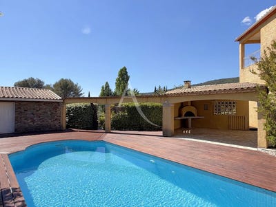 /international/fr/vailhauques-languedoc-roussillon-310107524003/