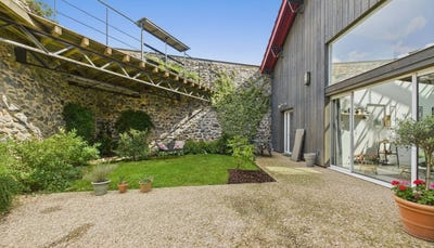 /international/fr/hasparren-aquitaine-310107839273/