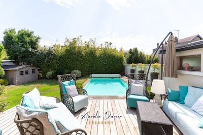 /international/fr/tours-centre-val-de-loire-310100733344/