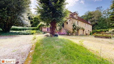 /international/fr/journiac-aquitaine-310108596064/