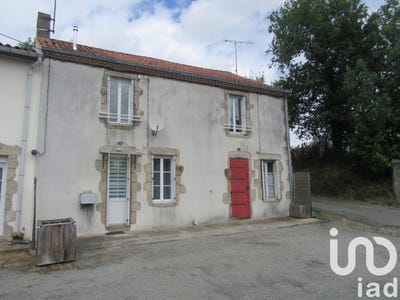 /international/fr/cirieres-charente-310101157447/