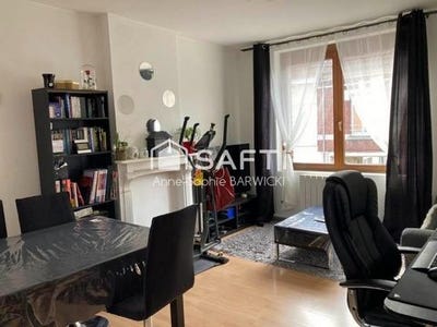 /international/fr/meurchin-calais-310105761731/