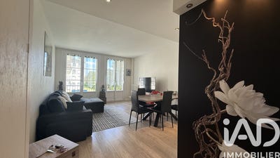 /international/fr/saint-cyr-sur-loire-centre-val-de-loire-310106416548/