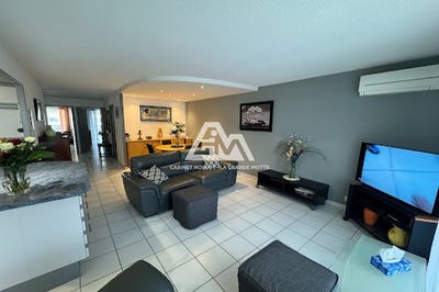 /international/fr/la-grande-motte-centre-val-de-loire-310106416463/