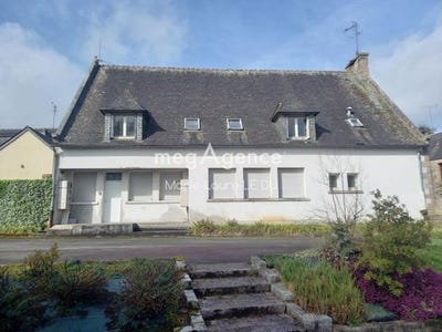 /international/fr/guerlesquin-brittany-310105833637/