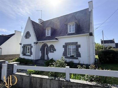 /international/fr/audierne-brittany-310107792993/