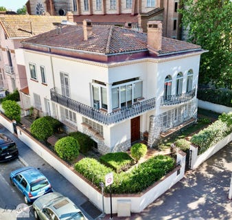 /international/fr/perpignan-languedoc-roussillon-310108453397/
