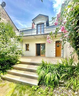 /international/fr/murs-erigne-pays-de-la-loire-310100041729/?lang=zh-tw