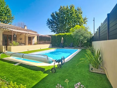 /international/fr/monteux-provence-alpes-cote-d-azur-310110054928/