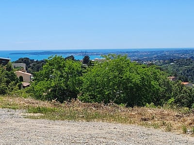 /international/fr/la-gaude-provence-alpes-cote-d-azur-310101061336/