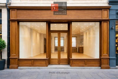 /international/fr/chantilly-picardie-310101995596/