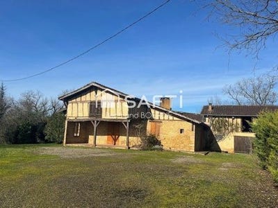 /international/fr/salles-d-armagnac-midi-pyrenees-310105232558/