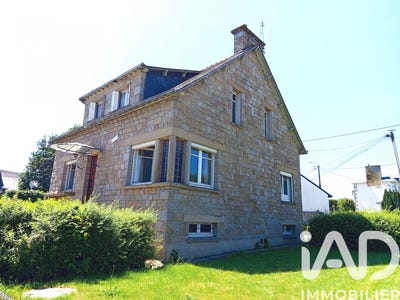 /international/fr/tinteniac-brittany-310108321474/