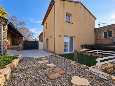 /international/fr/pierrerue-languedoc-roussillon-310120072693/
