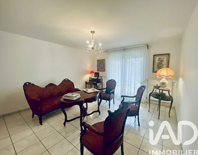 /international/fr/saint-cyr-sur-loire-centre-val-de-loire-310106966365/