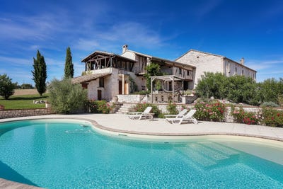 /international/fr/castelnau-de-montmiral-midi-pyrenees-310107579993/