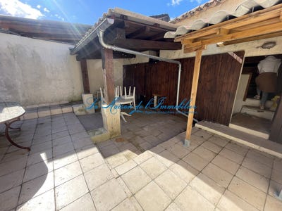 /international/fr/anduze-languedoc-roussillon-310108865162/