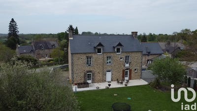 /international/fr/baguer-morvan-brittany-310099053594/