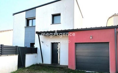 /international/fr/givrand-pays-de-la-loire-310105791309/