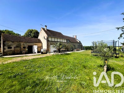 /international/fr/chevannes-centre-val-de-loire-310108559577/