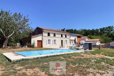 /international/fr/bords-charente-310110418637/