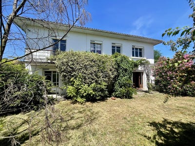 /international/fr/vic-en-bigorre-midi-pyrenees-310108996391/