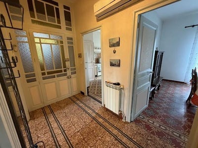 /international/fr/montagnac-auvergne-310101413957/?lang=en