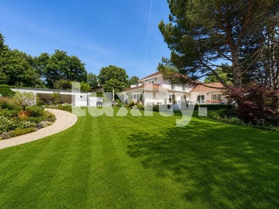 /international/fr/divonne-les-bains-rhone-310110245723/