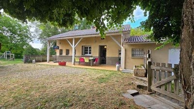 /international/fr/chapelle-viviers-charente-310108779605/
