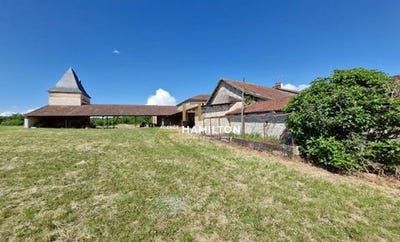 /international/fr/cordes-sur-ciel-midi-pyrenees-310107374514/