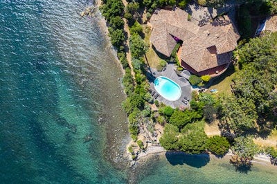 /international/fr/porto-vecchio-corsica-310109936089/