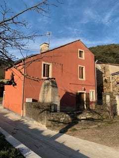 /international/fr/riols-languedoc-roussillon-310101442334/?lang=en