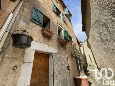 /international/fr/mons-provence-alpes-cote-d-azur-310101155990/