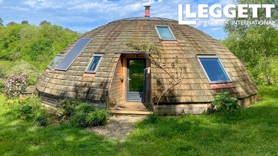/international/fr/rimbez-et-baudiets-aquitaine-310099414637/?lang=en